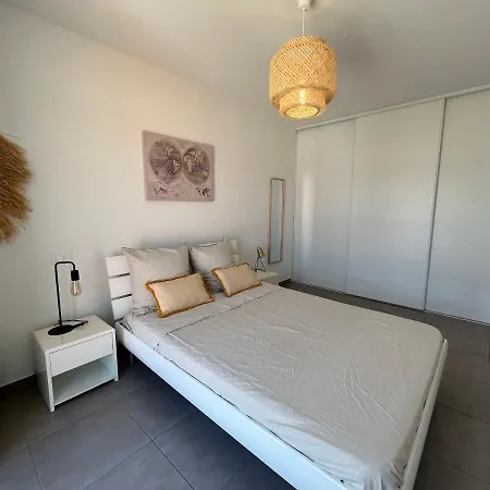 Bellucciu : T2 Avec Terrasse, Jardin Et Parking Apartman Bastelicaccia